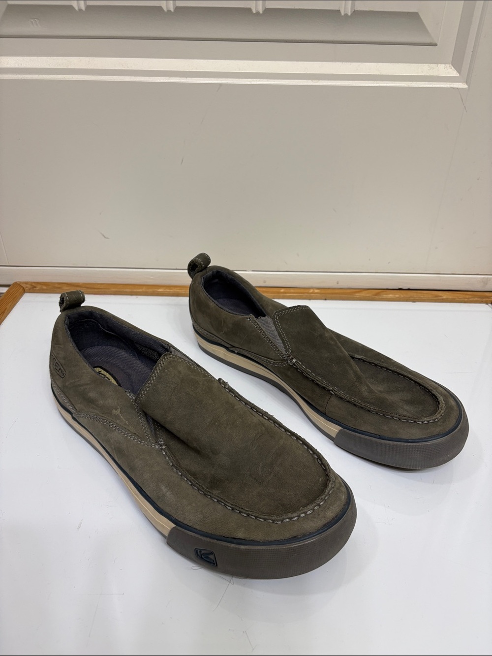 Keen‎ Men's Slip-On Loafers in Olive Green